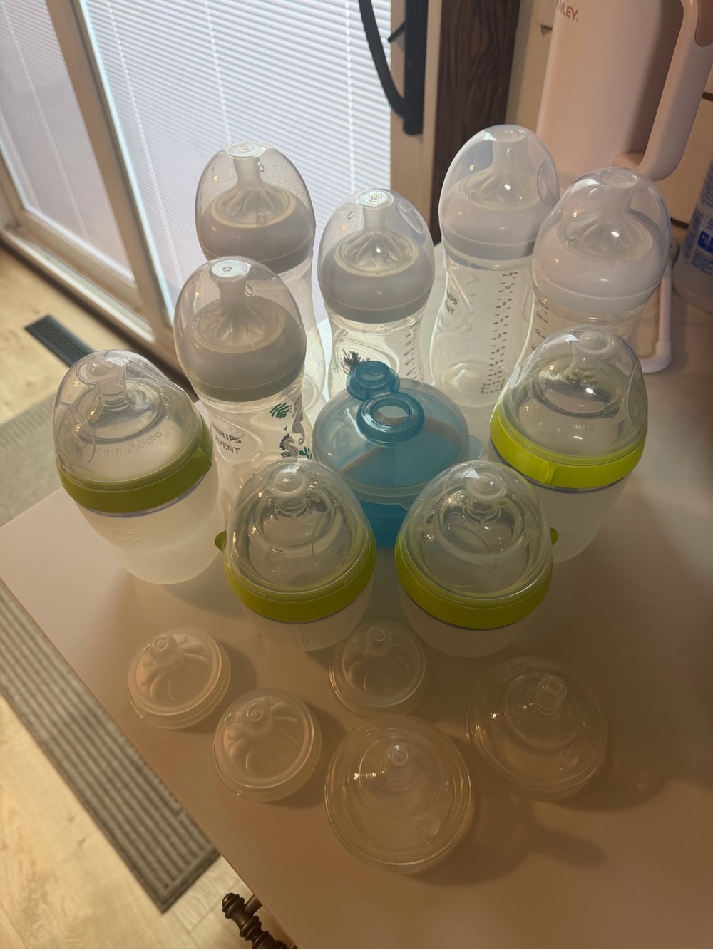 Avent and Comotomo bottles